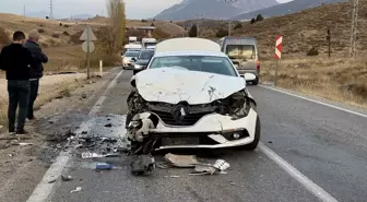 Kahramanmaraş'ta Trafik Kazası: 4 Yaralı