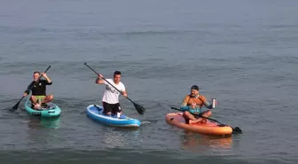 Samsun'da Denizde Kürek Sörfü Keyfi