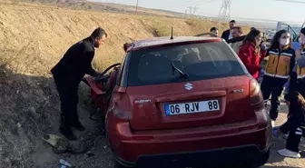 Kırşehir'de Kamyonla Çarpışan Otomobilin Sürücüsü Hayatını Kaybetti