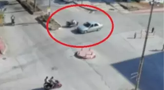 Merzifon'da Otomobil ve Motosiklet Kazası: 2 Yaralı