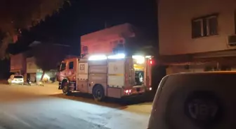 Adana'da Evde Yangın: 4 Kişi Dumandan Etkilendi