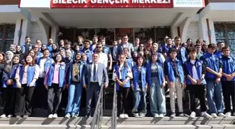 90 Öğrenci 'Gençler Bakanlığında' Projesi İçin Ankara'ya Uğurlandı