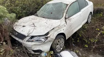 Bilecik'te Otomobilin Devrilmesi Sonucu 2 Kişi Yaralandı