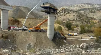 Kulp'ta İnşaat Kazası: 3 İşçi Hayatını Kaybetti