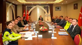 Hakkari'de Asayiş Toplantısı: Suç Oranlarında Önemli Düşüş