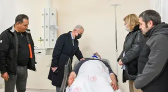 Kırklareli Valisi Uğur Turan, Hastaları Ziyaret Etti