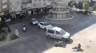 Kütahya'da İki Motosiklet Kazası: Sürücüler Hafif Yaralandı