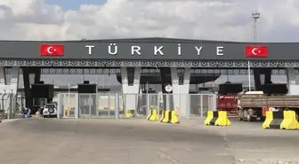 Şırnak'ta Sahte Belgelerle Ülkeye Giriş Yapmaya Çalışan 4 Şüpheli Yakalandı