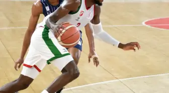 Karşıyaka'da Mike Moore ile Vedalaşma, Yeni Transferler Geliyor