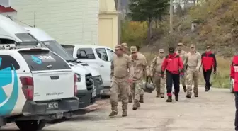 Anne ve Oğulun Cansız Bedenleri Bulundu, Cep Telefonu Hala Kayıp