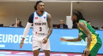 Aliağa Petkimspor, Petrolina AEK Larnaca'yı Farklı Geçti