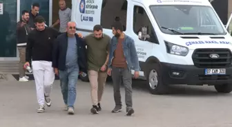 Eşini ve çocuklarını vurarak öldüren polis memuru susma hakkını kullandı