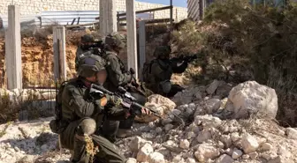 İsrail Ordusu, Ateşkese Rağmen Gazze'de 4 Filistinliyi Öldürdü