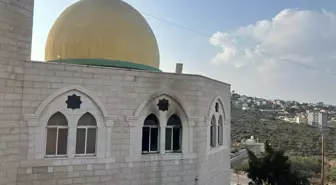 İsrailli Yerleşimciler Batı Şeria'da Bir Camiyi Kundakladı