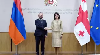 Ermenistan Dışişleri Bakanı Mirzoyan'dan Barış Vurgusu