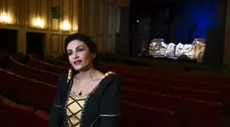 "Lucia di Lammermoor" operasında kostümler, dizi karakterlerinden esinlenilerek tasarlandı