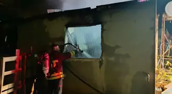 Osmaniye'de Elektrik Kontağından Yangın Çıktı