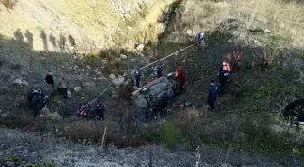 Sinop'ta Uçuruma Devrilen Otomobilde Sürücü Hayatını Kaybetti