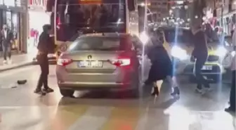 Alkollü Sürücü Ters Yolda Kaza Yapıp Linçten Kurtuldu