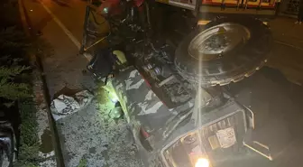 Çanakkale'de TIR ile çarpışan traktörün sürücüsü ve eşi hayatını kaybetti