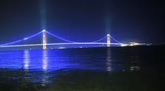 Dünya Diyabet Günü'nde 1915 Çanakkale Köprüsü Mavi Işıklarla Aydınlatıldı