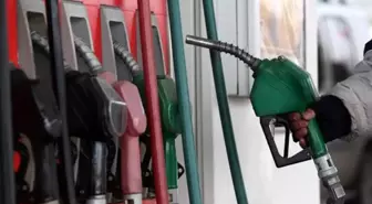 Akaryakıt zammı tabelaya yansıdı! İşte il il yeni fiyatlar