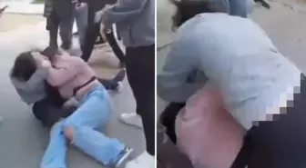 Kız öğrenciler, okul bahçesinde saç saça kavga etti