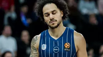Shane Larkin'in sakatlık durumu belli oldu! Aylarca forma giyemeyecek