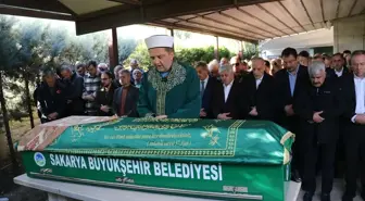 TÜRK-İŞ Genel Başkanı Ergün Atalay'ın Kayınvalidesi Defnedildi
