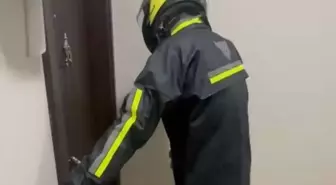 Dolandırıcı Kurye Kılığına Giren Polis Tarafından Yakalandı