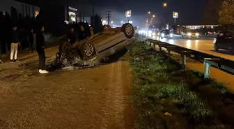 İnegöl'de Kontrolden Çıkan Otomobil Takla Attı: İki Yaralı