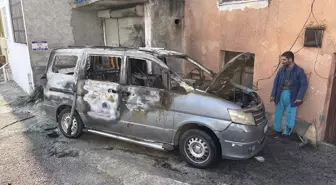 İlkadım'da Hafif Ticari Araçta Yangın!