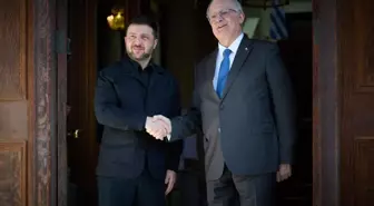 Zelenskiy, Yunanistan Cumhurbaşkanı ile Görüştü