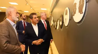 Abdülbaki Kömür'ün 'Tesbihat' Sergisi Sanatseverlerle Buluştu