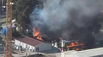 İzmir Bayraklı yangın neden çıktı, söndürüldü mü?