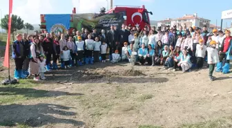 Manyas'ta ağaçlandırma etkinliği yapıldı