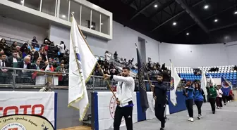 ÜNİLİG Türkiye Boks Şampiyonası Bayburt'ta Başladı