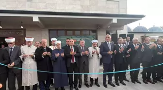 Bulgaristan'da yaptırılan Kırcaali Yeni Cami, törenle açıldı