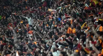 Galatasaraylı taraftarlardan Real Madridli yıldıza binlerce mesaj