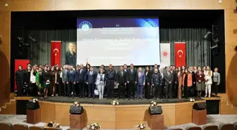 İzmir'de Kadına Karşı Şiddetle Mücadele İçin Toplantı Düzenlendi