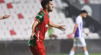 Karşıyaka'nın Genç Yıldızı Onur İnan Sakatlık Sonrası Kadrodan Uzak Kaldı