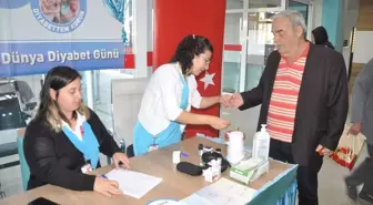 Ödemiş'te Dünya Diyabet Günü Etkinliği: Kan Şekeri Ölçüm Standı Kuruldu