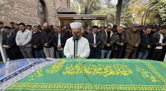 Boşanma aşamasındaki kadın kocası tarafından öldürüldü