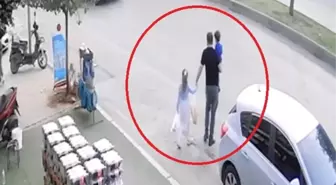 Mersin'de Forklift Baba ve İki Çocuğa Çarptı