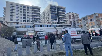 Van'da Apartman Otoparkında Yangın: 20 Kişi Hastaneye Kaldırıldı