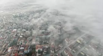 Atatürk'ün Mirası: Taşköprü'de İzgara Kent Sistemi Yoğun Sisle Havadan Görüntülendi