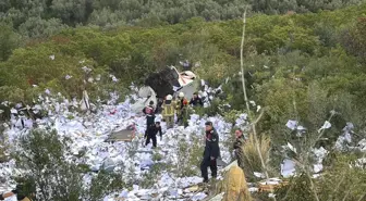 İznik'te Kağıt Yüklü TIR Uçuruma Yuvarlandı: 2 Ölü