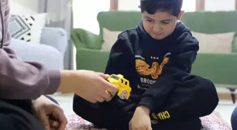 Mehmet'in Hayali: Okula Gitmek İçin Yardım Bekliyor