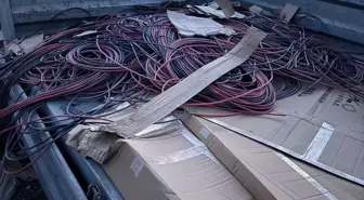 Van'da Güneş Enerji Sistemi Kablo Hırsızlığı: İki Şüpheli Tutuklandı
