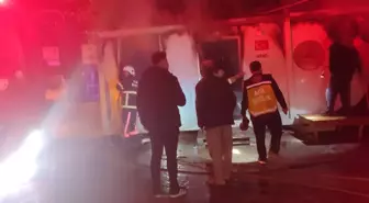 Besni'de Konteyner Yangınında 90 Yaşındaki Kadın Hayatını Kaybetti